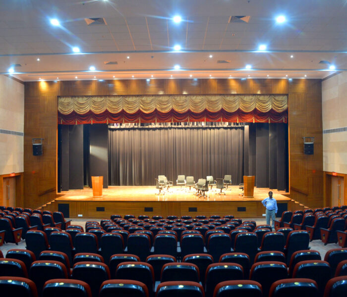 auditorium-town-hall-solution-4